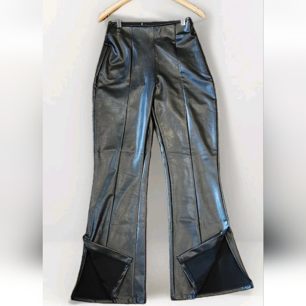 Abercrombie and Fitch Black Vegan Leather Curvy Flare Pants, Women's Size Medium
